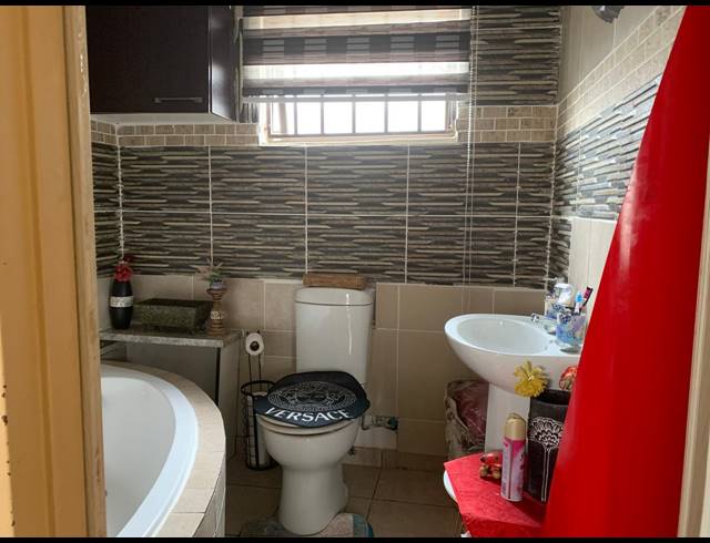 2 BEDROOM HOUSE SOLD IN BERGSIG